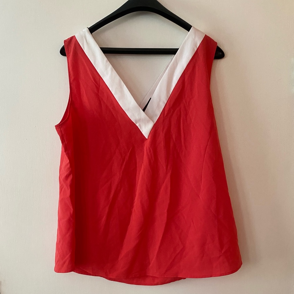 Banana Republic V-neck Blouse in Coral and White